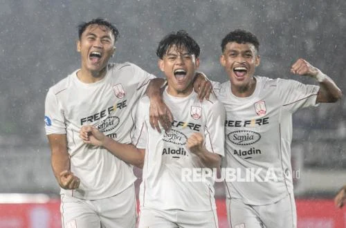 Persis Solo Degradasi Usai Kemenangan Madura United, Suporter Ramai Serang PSM Makassar