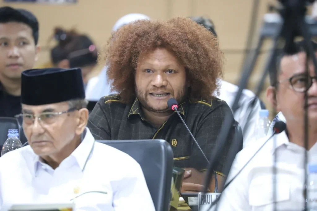 Polemik Mama Yasinta: Senator Minta Masyarakat Fokus pada Persoalan Papua