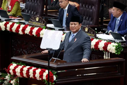Prabowo Subianto Hadir di Paripurna DPR dengan Pidato tentang RAPBN 2027