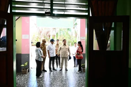 Prabowo Tinjau Puskesmas Miangas, Dengarkan Keluhan Tenaga Kesehatan