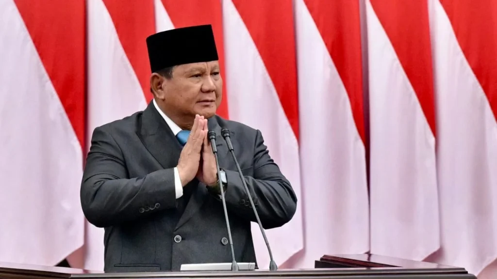 Prabowo Ungkap Penyebab Gaji Guru di Indonesia Kecil