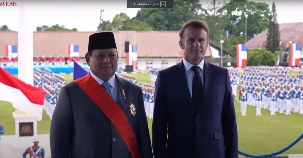 Presiden Prabowo Menghampiri Pengawal Prancis sebagai Tanda Hormat