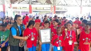Program Doom Tra Kosong Raih Rekor MURI Pelatihan Bahasa Inggris Terbanyak
