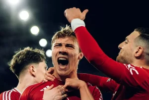 Rasmus Hojlund Akhiri Petualangan di Manchester United dengan Pesan Emosional