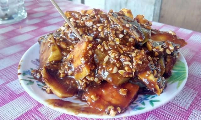 Rujak Ambon: Kenikmatan Tradisional dari Kepulauan Banda