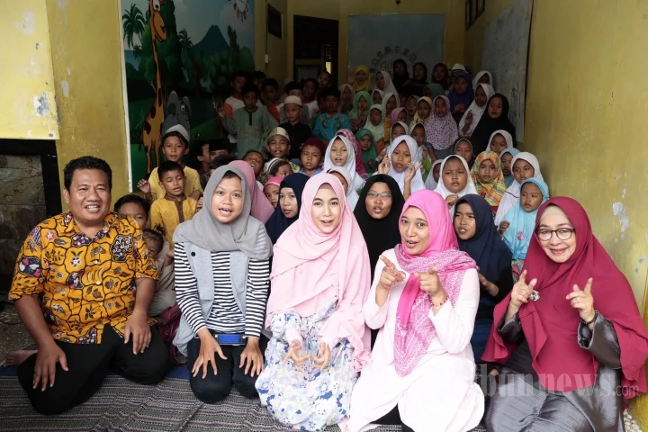 Rumah Anisa Rahma Tersulut Api: Mantan Penyanyi Cherrybell Minta Doa untuk Menghadapi Bencana