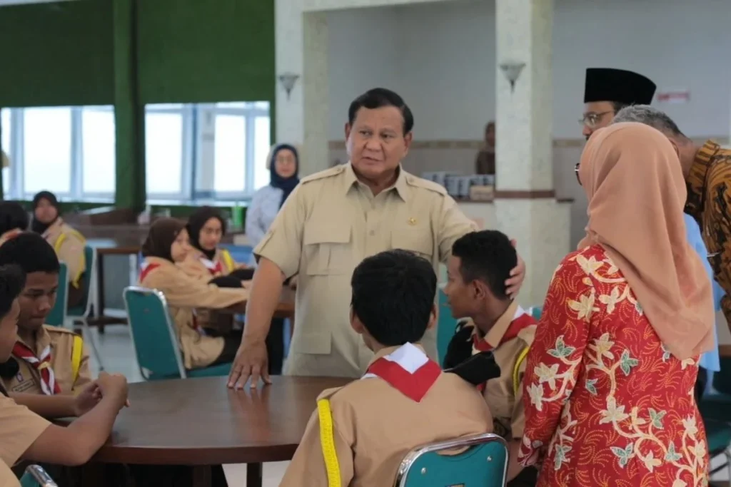 Sekolah Rakyat Gratis Targetkan Anak Tak Bersekolah di Indonesia