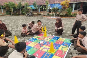 Sekolah yang Bermain: Membangun Karakter Anak dengan Bermain
