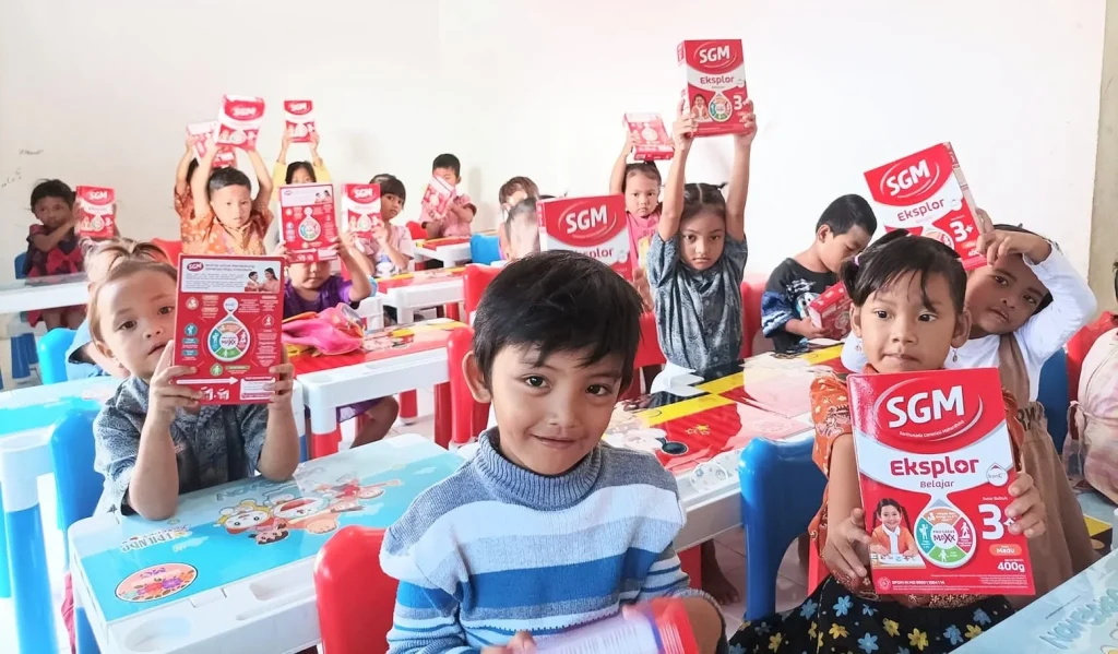 Stimulasi Anak Usia Dini Didorong Lewat Aktivitas Kreatif, Kolaborasi SGM Eksplor dan Alfamart