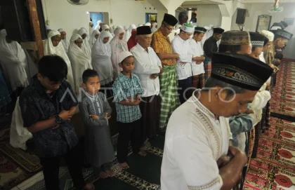 Tarekat Naqsyabandiyah Menetapkan Idul Adha Lebih Awal Berdasarkan Metode Perhitungan Internal