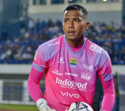 Teja Paku Alam Masuk Club 100, Sejarah Baru di Persib Bandung