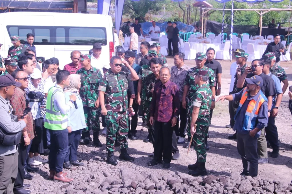 Tender Proyek PSEL Bali Jatuh ke Investor China, Gubernur Koster dan KSAD Cek Lokasi