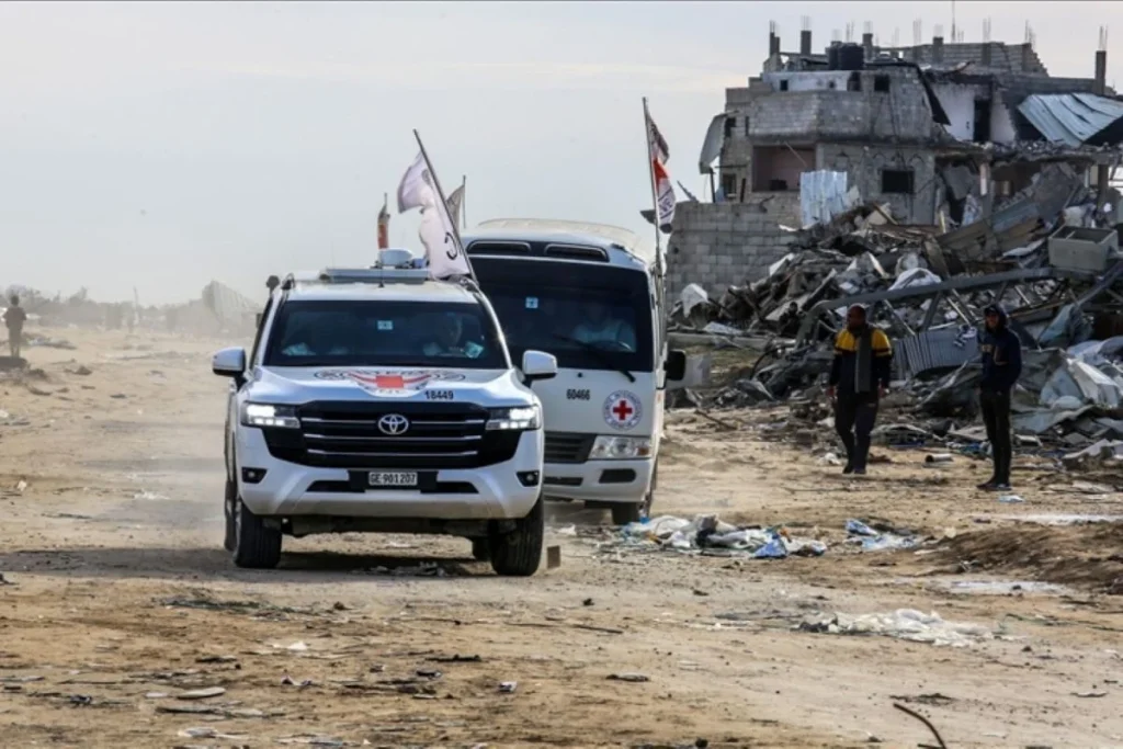 Thoudy Badai Bebas dari Tahanan Militer Israel: Keluarga Mengalami Tangis Haru