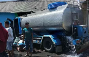 Truk Tangki Air Tabrak 2 Mobil dan Warga di Sentul: 1 Orang Tewas