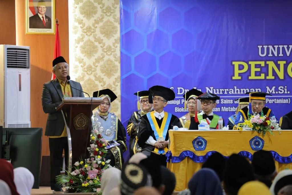 UMJ Kukuhkan 2 Guru Besar Baru untuk Perkuat Reputasi Akademik