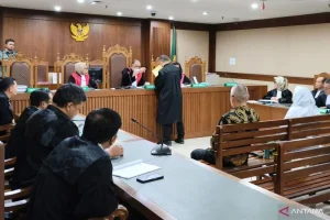 Vonis 4,5 Tahun di Kasus Korupsi LNG Dikecam Tidak Adil oleh Hari Karyuliarto