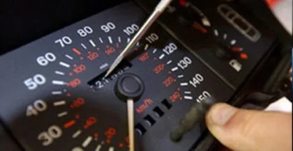 Waspada Manipulasi Odometer Mobil Bekas: Sulit Dibuktikan, Konsumen Harus Lebih Cermat