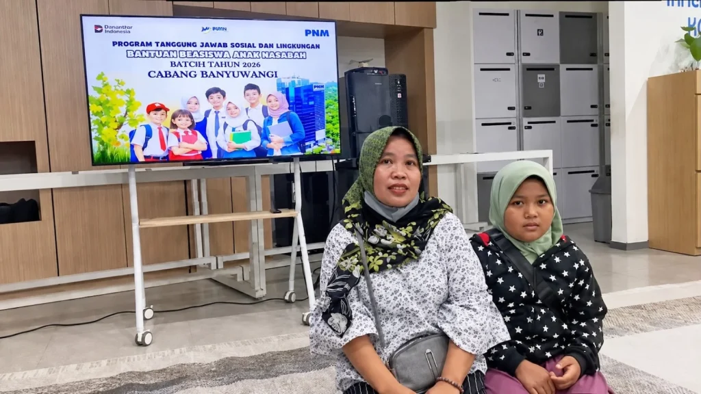 1.590 Anak Nasabah Mekaar dan ULaMM Terima PNM Scholarship 2026