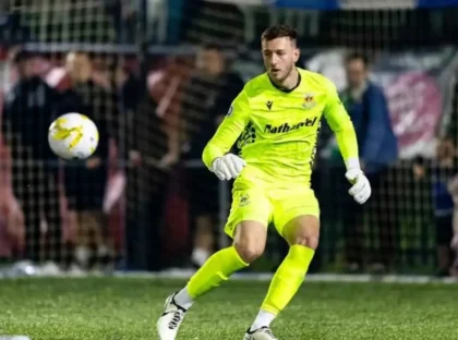 Adam Przybek Tidak Melanjutkan Kontrak dengan Persib Bandung
