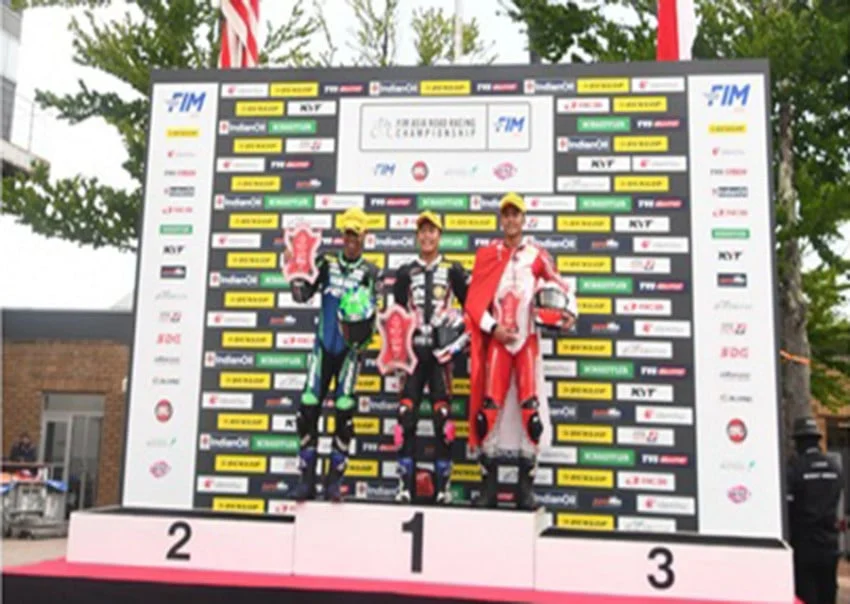 AHRT Raih 2 Podium pada Race 1 ARRC Jepang, Irfan dan Herjun Tembus Tiga Besar