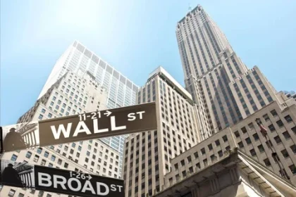 Ancaman Trump ke Iran Bikin Wall Street Ambles Nyaris 2 Persen