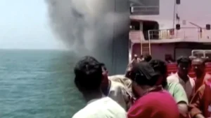 AS Luncurkan Rudal ke Kapal Tanker Tujuan Tetangga RI, Picu Kebakaran