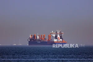 AS Mengawal 70 Kapal Dagang Melintasi Selat Hormuz dalam 3 Pekan Terakhir