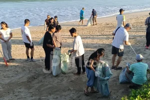 Asian OWS 2026 di Bali Berakhir dengan Aksi Pungut Sampah