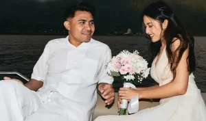 Asnawi Mangkualam Resmi Melamar Yuriska Patricia di Atas Kapal