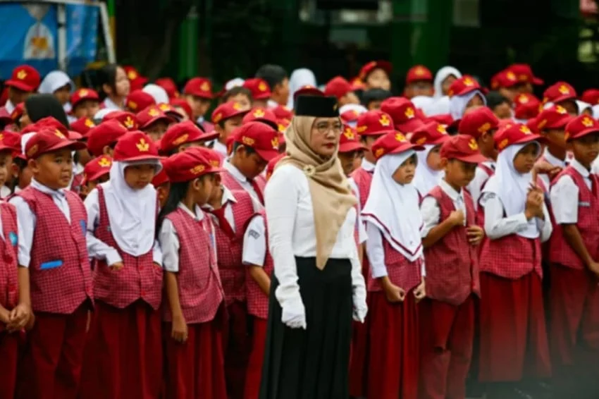 Bukan Hanya Umur, Pakar IPB Sebut 6 Aspek Kesiapan Anak Sebelum Masuk SD