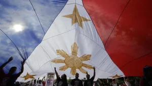 China Ngamuk ke Tetangga RI, Jatuhkan Sanksi ke Pejabat Filipina