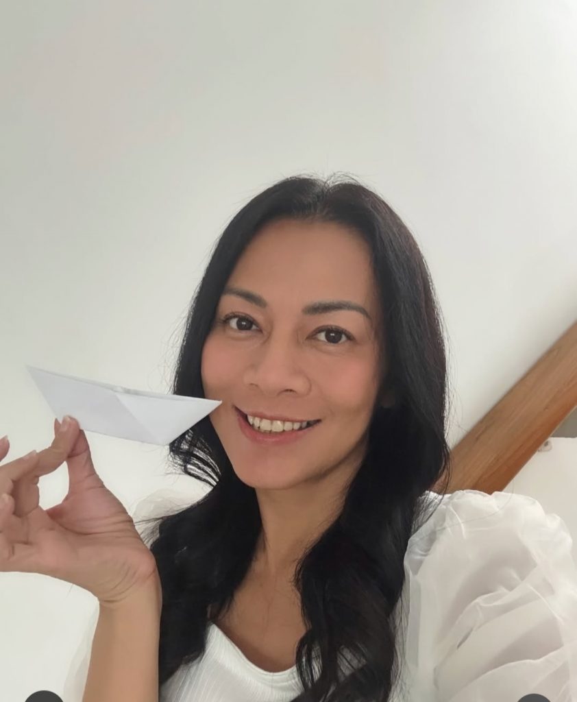 Dee Lestari Kembali ke Industri Musik Setelah 18 Tahun