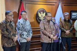 Demo Mahasiswa Minta Prabowo Berhenti Mengelak dan Setop MBG serta Koperasi Merah Putih