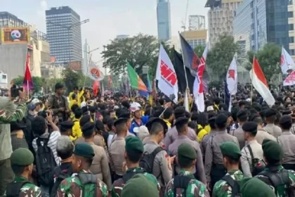 Demonstrasi Mahasiswa Dihadapkan Pemerintah: Alarm untuk Perbaikan
