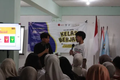 Denia Mahasiswi Unisal Meraih Mimpi Berkat Beasiswa KIP Denny Cagur