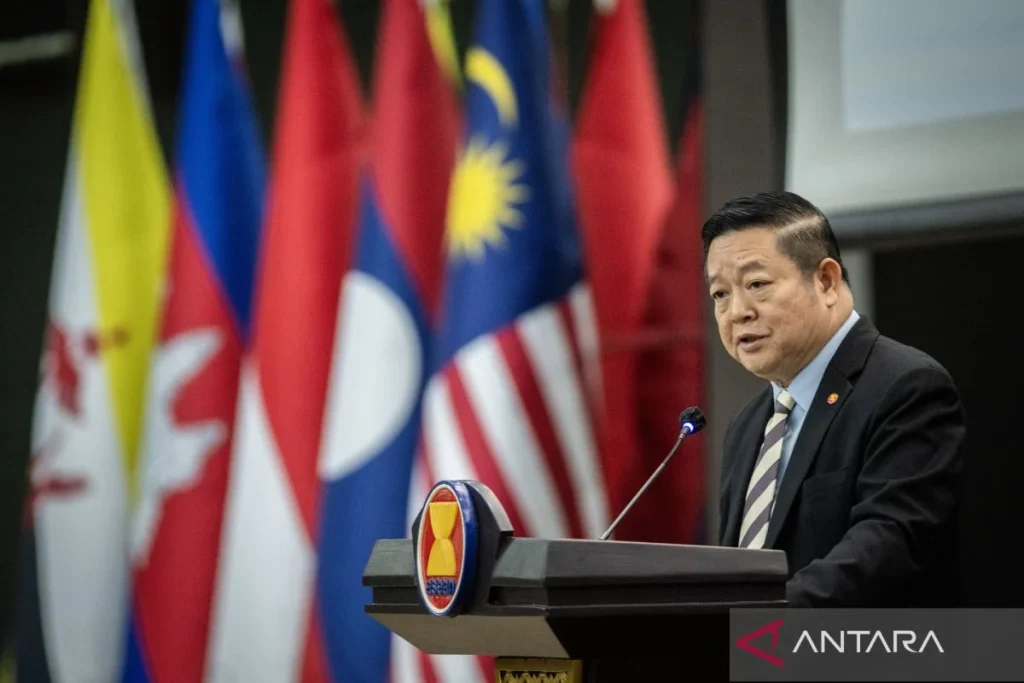 Deputy Sekretaris Jenderal ASEAN untuk Komunitas dan Urusan Perusahaan Bertemu dengan Duta Besar Republik Korea untuk ASEAN