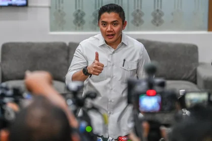 Diaspora Muda Nusantara: Penjelasan Seskab Teddy Tepat, Diplomasi Presiden Prabowo Bawa Hasil Nyata