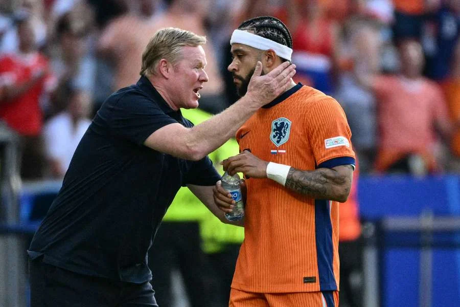 Diminta Mainkan Brobbey, Koeman Tetap Pilih Memphis Depay Tampil Kontra Jepang