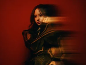Dinda Ghania Rilis Lagu Baru 'Bad Connection' tentang Hubungan yang Retak Diam-Diam