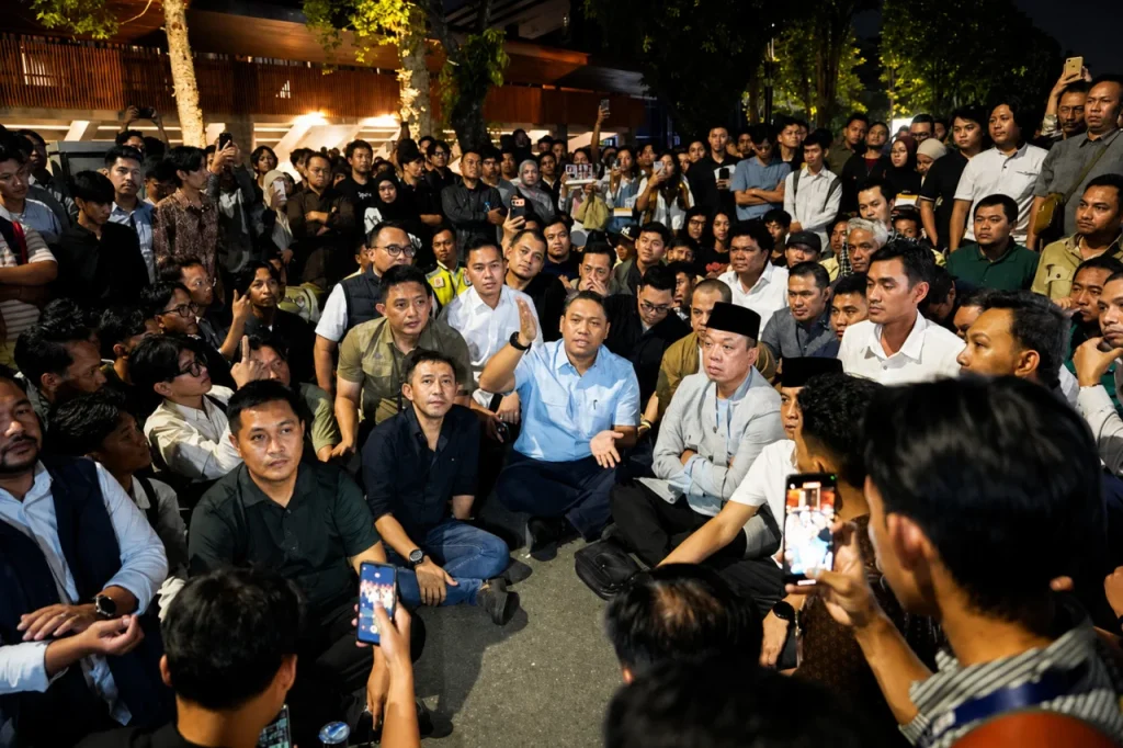 Diskusi Publik Pancasila Berakhir Ricuh di UGM