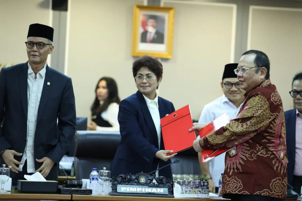 DPR & Pemerintah Sepakat Lanjutkan Pembahasan RUU Daerah Kepulauan