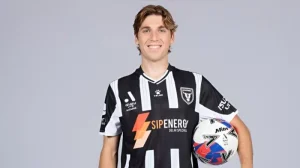 DPR Segera Putuskan Status WNI Mitchell Baker dan Luke Vickery