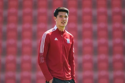Elkan Baggott Dipertahankan Ipswich Town