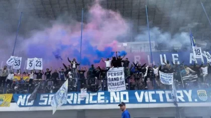 Flare Menyala, Denda Mengalir: Persija, Persib, dan Persebaya Menangis