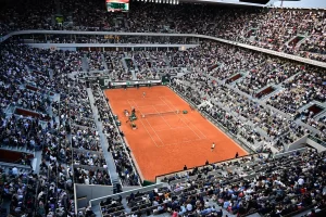 Fonseca Raih Tiket Perempat Final Roland Garros 2026