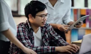 Genera-Z Masuki Babak Delapan Besar, Finalis dari Uncen Hingga UI Siap Adu Gagasan
