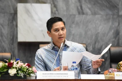 Gerindra Jawab Tantangan Budisatrio: Siapa Gibran yang Minta Diawasi?