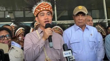 Gibran Rakabuming Raka Janji Tingkatkan Status RSUD Perpetua H. Safanpo di Asmat Papua Selatan