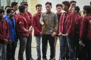 Gibran Rakabuming Raka Terima Aspirasi Mahasiswa, Akan Sampaikan ke Prabowo