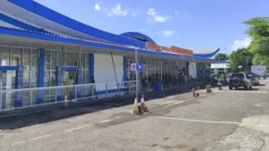 Gunung Lewotobi-Ile Lewotolok Erupsi, Dua Bandara di Flores Ditutup